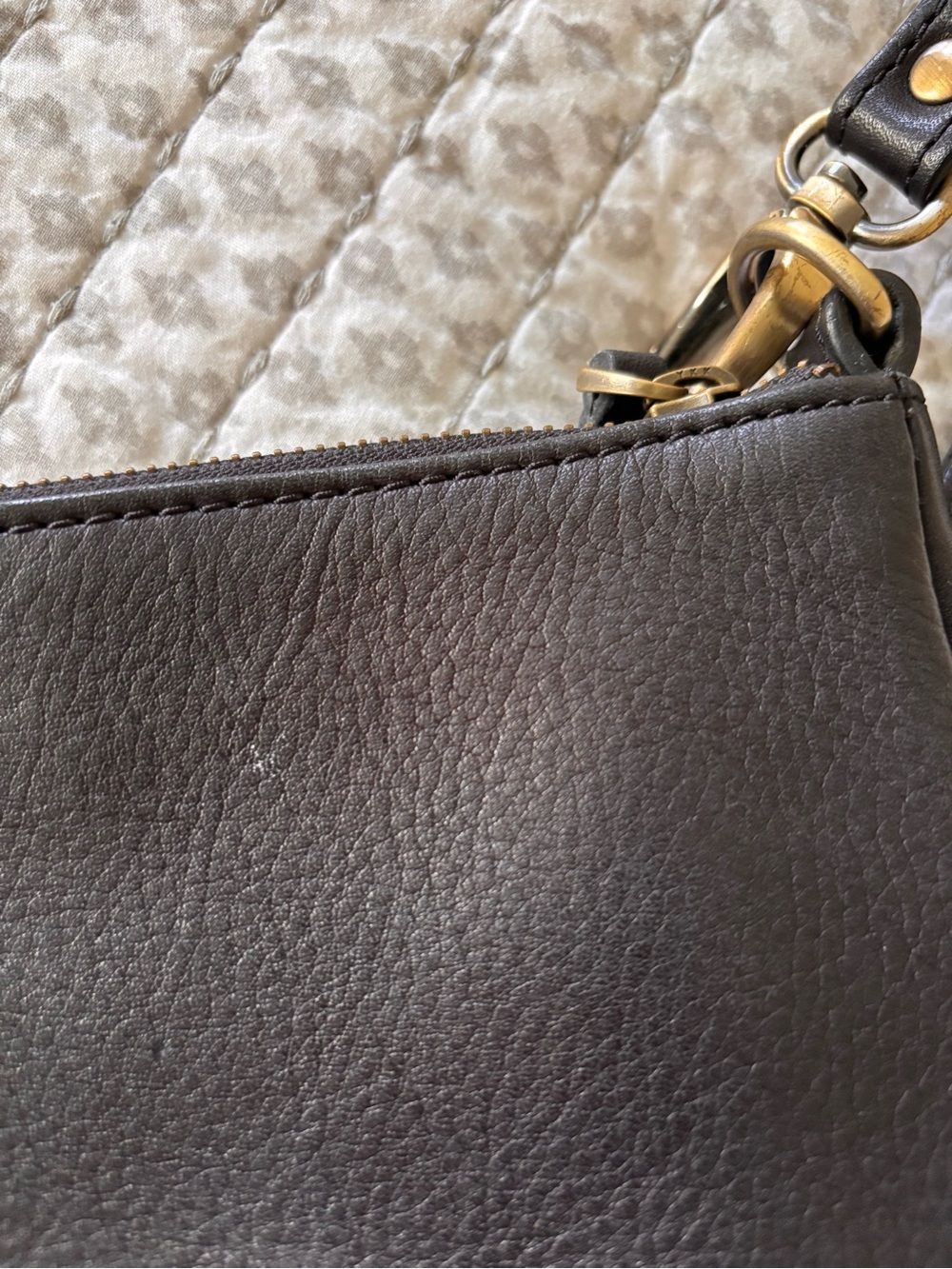 Saphan Ada crossbody - Picture 8 of 10